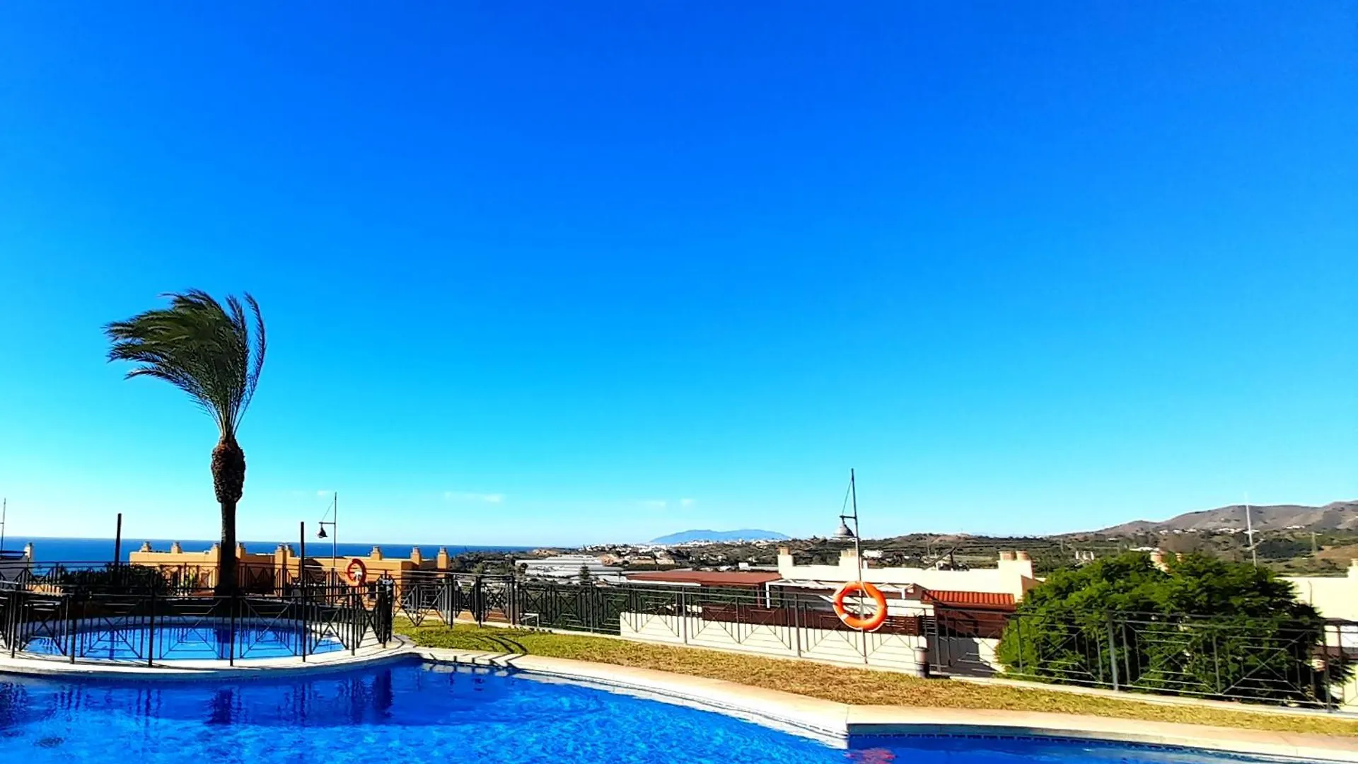 Costa Brisas Apartment Almayate Alto